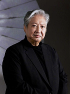 伸手到内裤里尽情揉搓
